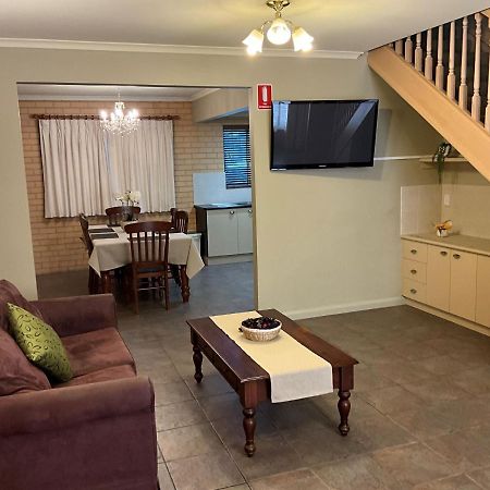 Albury Georgian Motel & Suites Dış mekan fotoğraf
